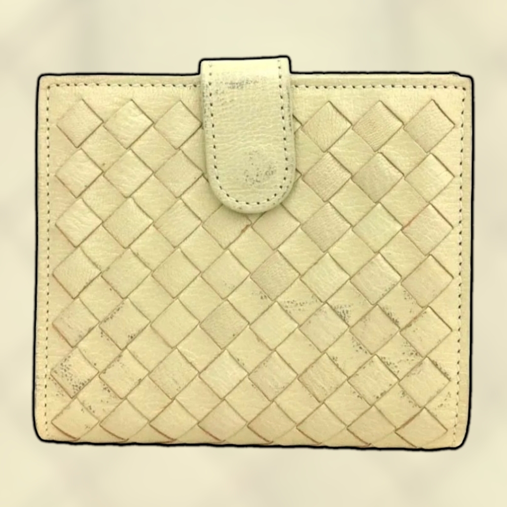 Bottega Veneta Intrecciato Lambskin Bifold Wallet